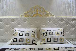 Отель Elegant Boutique Rustaveli Тбилиси Стандартный двухместный номер с 1 кроватью или 2 отдельными кроватями-12
